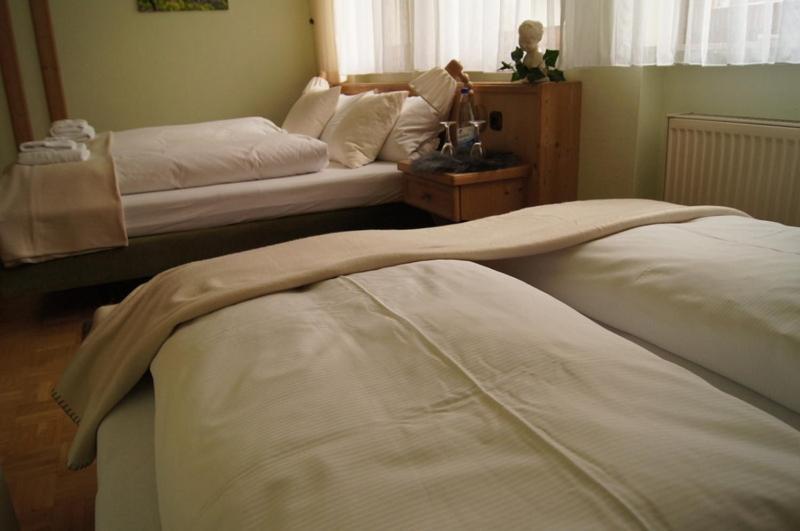 Krone Das Hotel Tauberrettersheim Zewnętrze zdjęcie